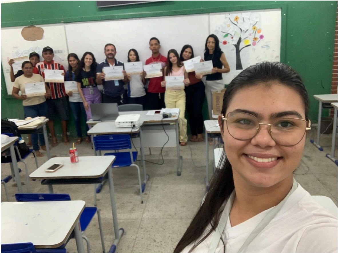 Alunos do EJA com certificados